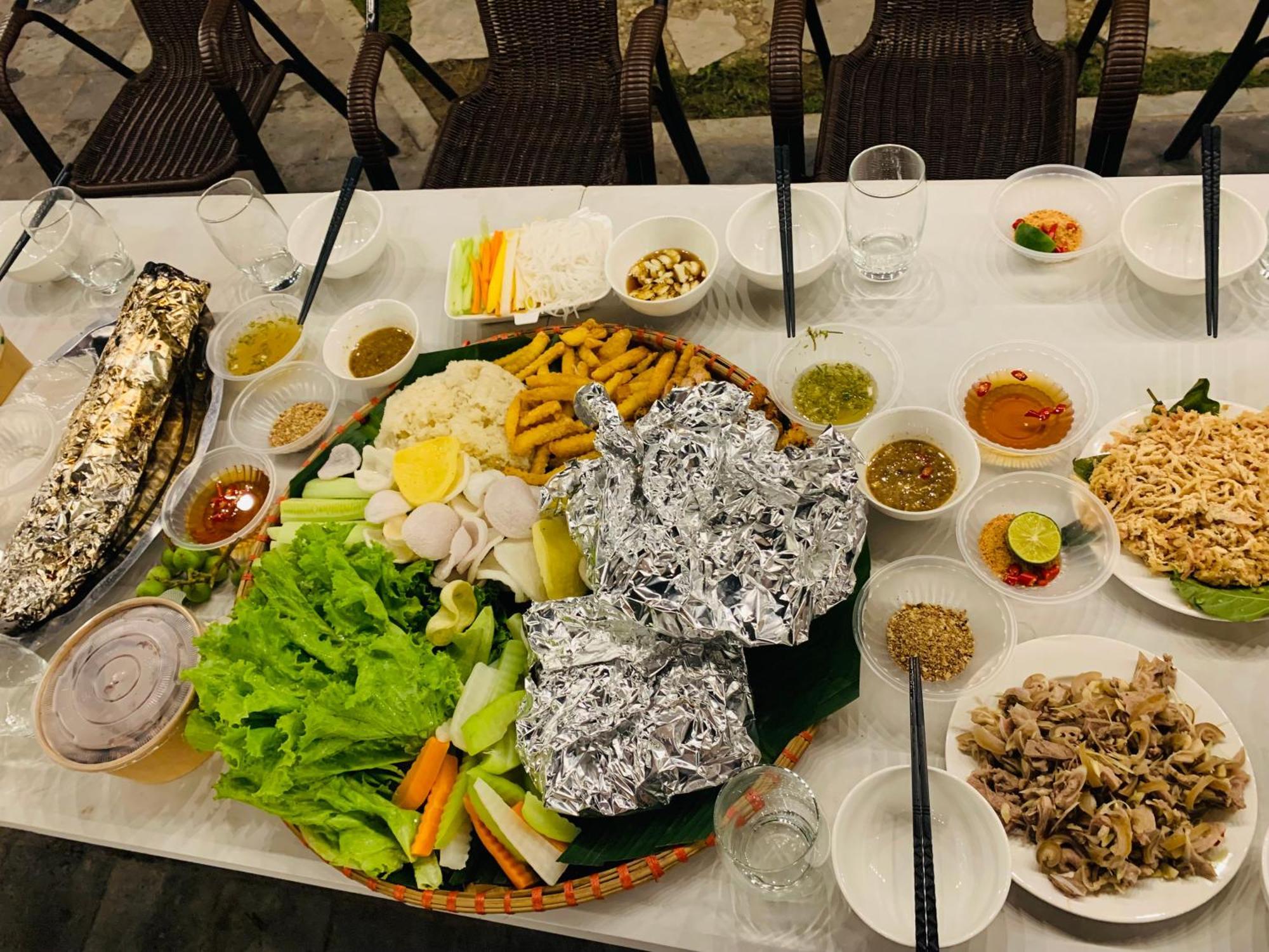 Chu Thien Homestay And Camping Hanoï Extérieur photo