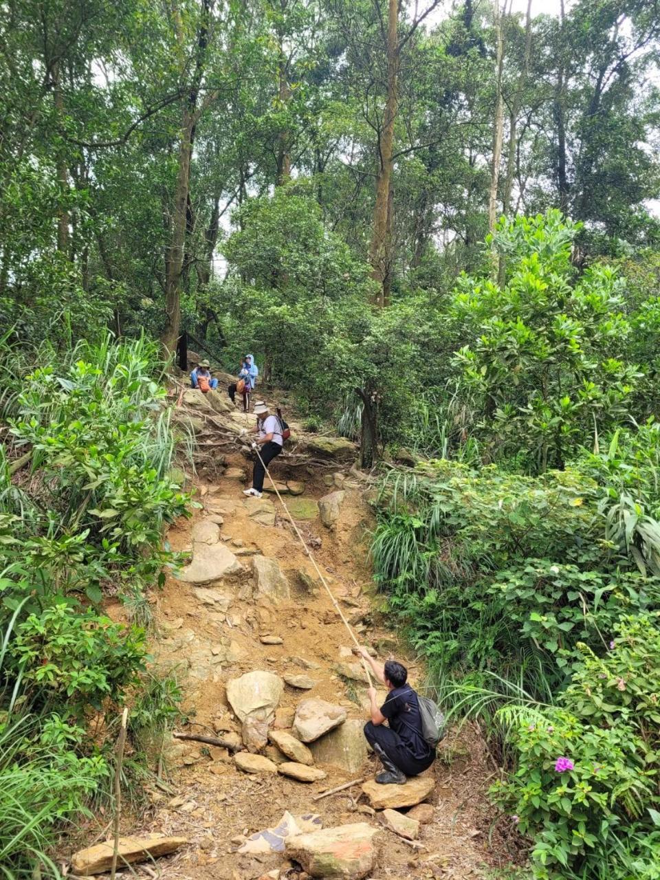 Chu Thien Homestay And Camping Hanoï Extérieur photo