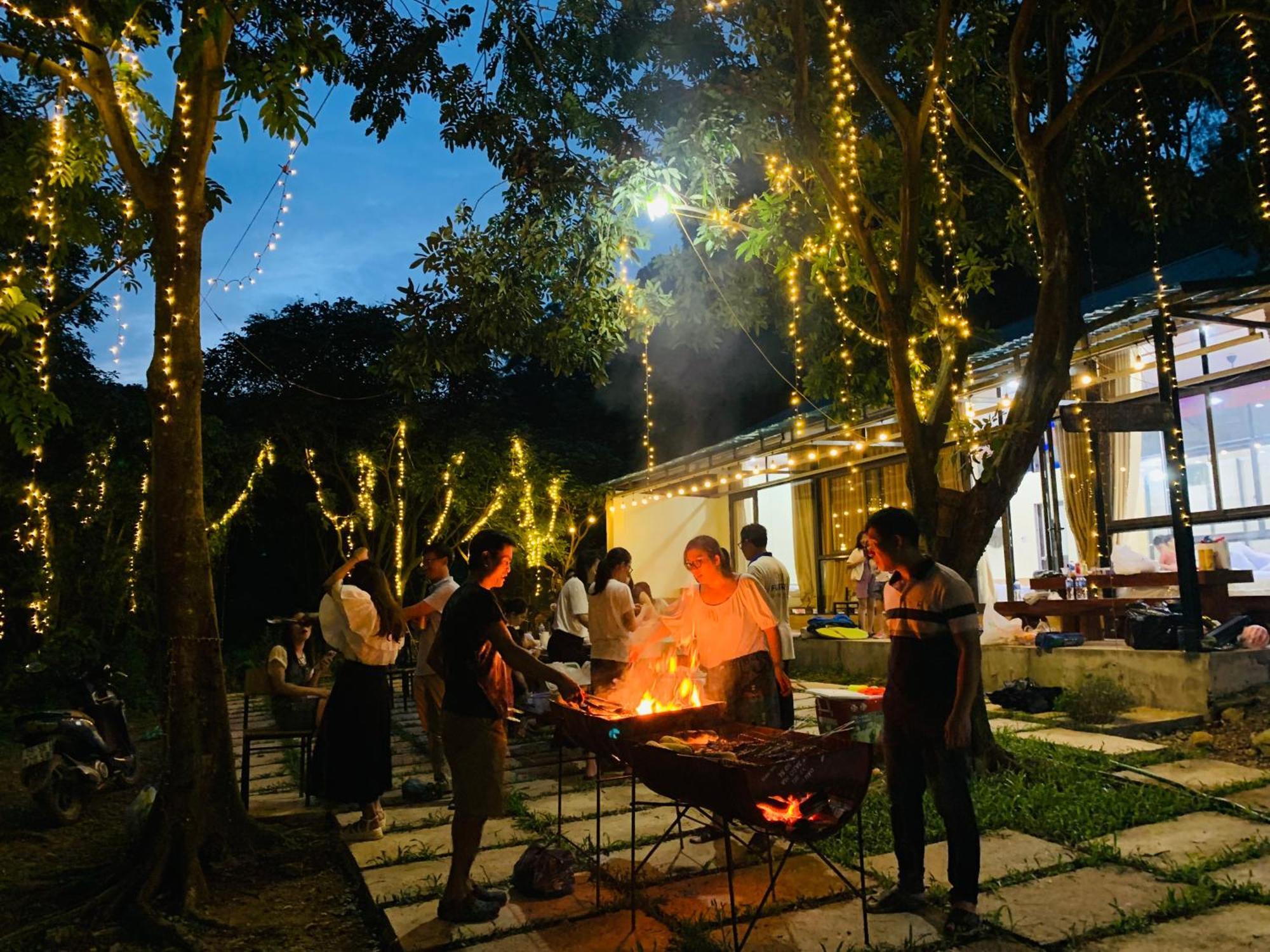 Chu Thien Homestay And Camping Hanoï Extérieur photo